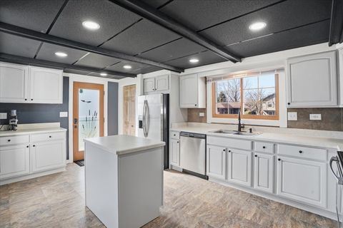 Tiny photo for 422 PEMBROKE Road SW, Poplar Grove, IL 61065 (MLS # 12617221)