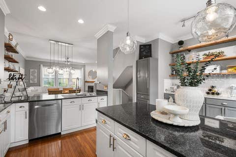 Tiny photo for 7521 Brown Avenue #E, Forest Park, IL 60130 (MLS # 12719251)