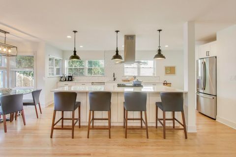 Tiny photo for 416 Leitch Avenue, La Grange, IL 60525 (MLS # 12500318)