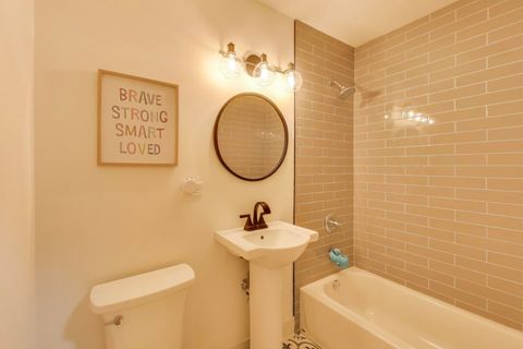 Tiny photo for 416 Leitch Avenue, La Grange, IL 60525 (MLS # 12500318)