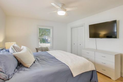 Tiny photo for 416 Leitch Avenue, La Grange, IL 60525 (MLS # 12500318)