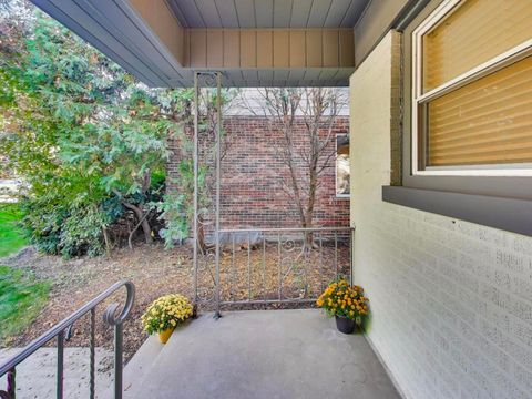 Tiny photo for 416 Leitch Avenue, La Grange, IL 60525 (MLS # 12500318)