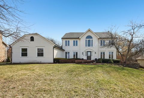 Photo of 511 Greens View Drive, Algonquin, IL 60102 (MLS # 12595594)