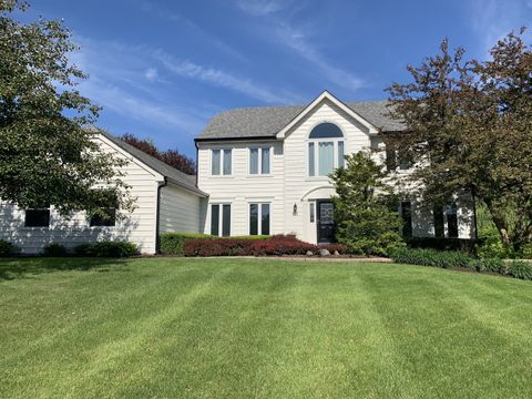 Tiny photo for 511 Greens View Drive, Algonquin, IL 60102 (MLS # 12595594)