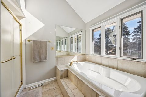 Tiny photo for 511 Greens View Drive, Algonquin, IL 60102 (MLS # 12595594)