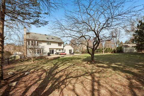 Tiny photo for 511 Greens View Drive, Algonquin, IL 60102 (MLS # 12595594)