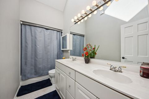 Tiny photo for 511 Greens View Drive, Algonquin, IL 60102 (MLS # 12595594)