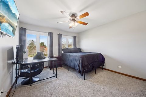 Tiny photo for 511 Greens View Drive, Algonquin, IL 60102 (MLS # 12595594)