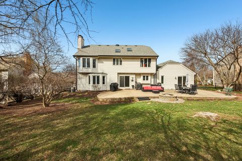 Tiny photo for 511 Greens View Drive, Algonquin, IL 60102 (MLS # 12595594)