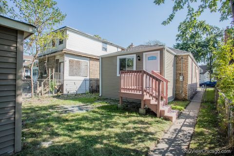 Tiny photo for 12412 S Stewart Avenue, Chicago, IL 60628 (MLS # 12487494)