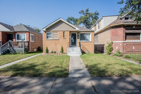 Tiny photo for 12412 S Stewart Avenue, Chicago, IL 60628 (MLS # 12487494)
