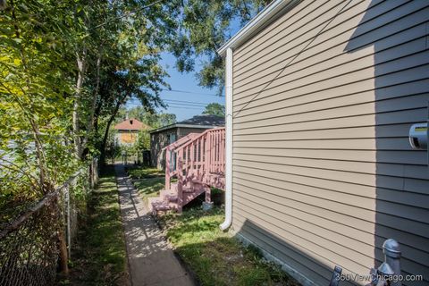 Tiny photo for 12412 S Stewart Avenue, Chicago, IL 60628 (MLS # 12487494)
