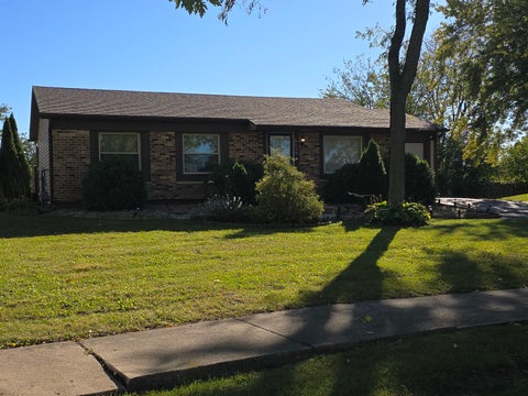 Photo of 5633 Fernwood Court, Matteson, IL 60443 (MLS # 12788582)