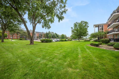 Tiny photo for 1060 N Farnsworth Avenue, Aurora, IL 60505 (MLS # 12723272)