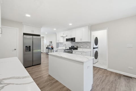 Tiny photo for 314 Evans Court, Streamwood, IL 60107 (MLS # 12770707)