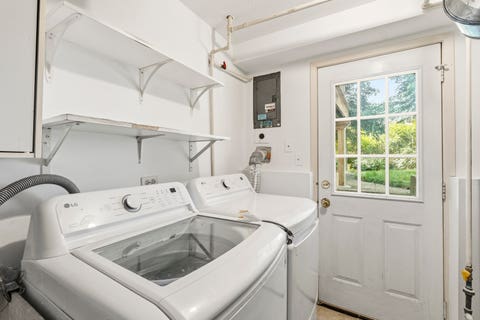 Tiny photo for 933 W Gilbert Avenue, Palatine, IL 60067 (MLS # 12702936)