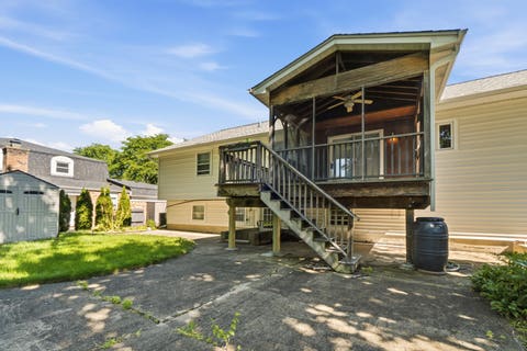 Tiny photo for 933 W Gilbert Avenue, Palatine, IL 60067 (MLS # 12702936)