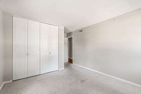 Tiny photo for 933 W Gilbert Avenue, Palatine, IL 60067 (MLS # 12702936)