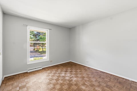 Tiny photo for 933 W Gilbert Avenue, Palatine, IL 60067 (MLS # 12702936)