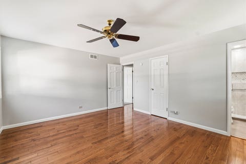 Tiny photo for 933 W Gilbert Avenue, Palatine, IL 60067 (MLS # 12702936)