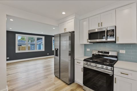 Tiny photo for 9705 Oak Park Avenue, Oak Lawn, IL 60453 (MLS # 12481786)