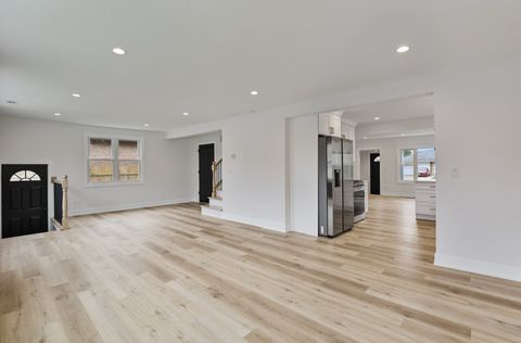 Tiny photo for 9705 Oak Park Avenue, Oak Lawn, IL 60453 (MLS # 12481786)