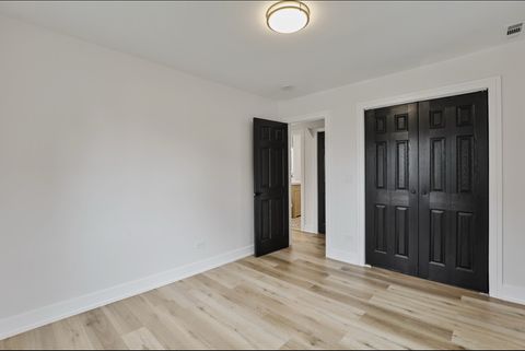 Tiny photo for 9705 Oak Park Avenue, Oak Lawn, IL 60453 (MLS # 12481786)