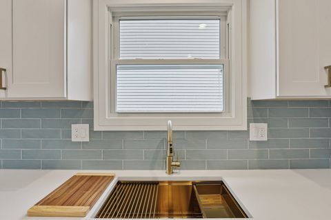 Tiny photo for 9705 Oak Park Avenue, Oak Lawn, IL 60453 (MLS # 12481786)