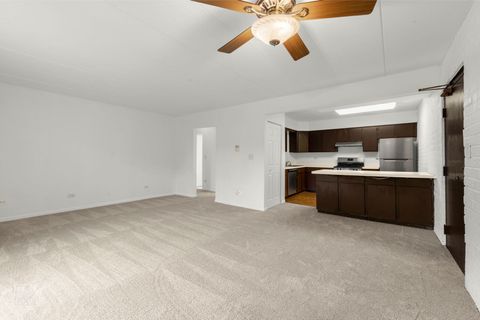 Tiny photo for 264 E Bailey Road #E, Naperville, IL 60565 (MLS # 12504165)