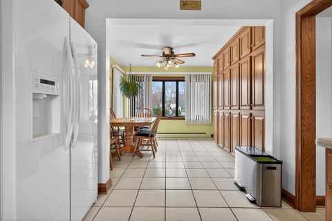 Tiny photo for 8021 S Lavergne Avenue, Burbank, IL 60459 (MLS # 12611755)