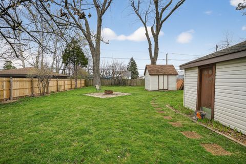 Tiny photo for 8021 S Lavergne Avenue, Burbank, IL 60459 (MLS # 12611755)