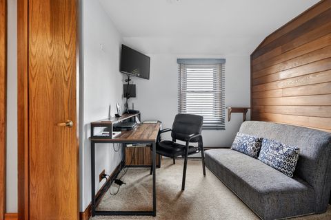 Tiny photo for 8021 S Lavergne Avenue, Burbank, IL 60459 (MLS # 12611755)