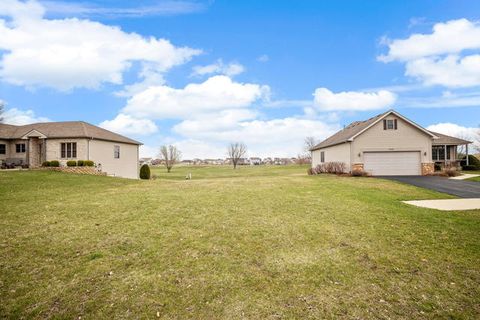 Photo of 29871 Blue Heron Boulevard, Beecher, IL 60401 (MLS # 12545226)