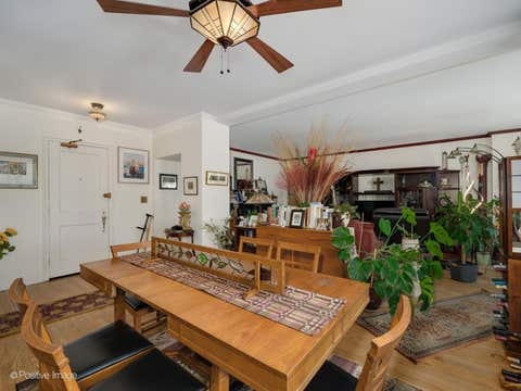 Tiny photo for 5555 N SHERIDAN Road #1612, Chicago, IL 60640 (MLS # 12685255)