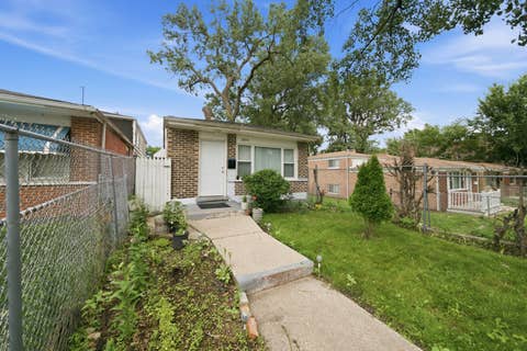 Tiny photo for 6909 S Ada Street, Chicago, IL 60636 (MLS # 12629481)