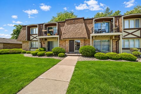 Photo of 12750 Carriage Lane #C1, Crestwood, IL 60418 (MLS # 12656642)