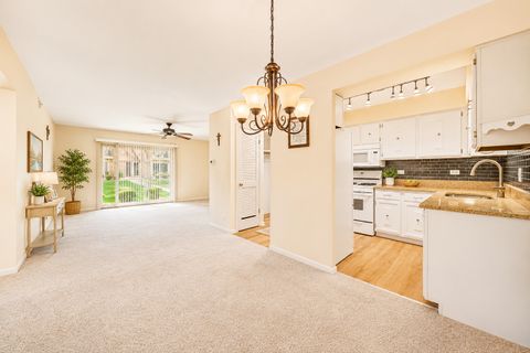 Tiny photo for 12750 Carriage Lane #C1, Crestwood, IL 60418 (MLS # 12656642)