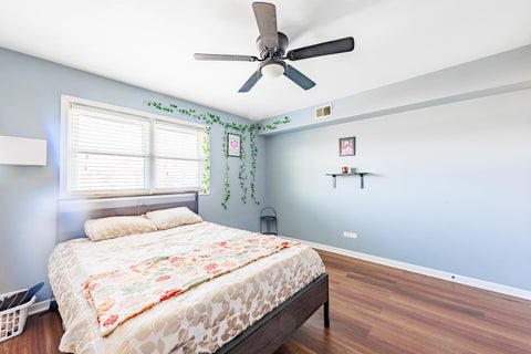 Tiny photo for 11036 S Kilpatrick Avenue #3SW, Oak Lawn, IL 60453 (MLS # 12765792)