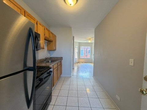 1338.5 W Argyle Street 3N