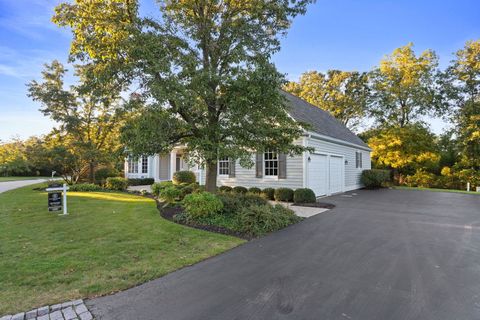 Tiny photo for 1830 W North Pond Lane, Lake Forest, IL 60045 (MLS # 12452673)