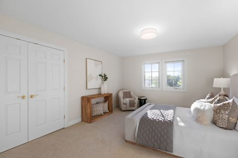 Tiny photo for 1830 W North Pond Lane, Lake Forest, IL 60045 (MLS # 12452673)