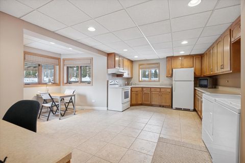 Tiny photo for 8401 Golfview Drive, Orland Park, IL 60462 (MLS # 12639550)