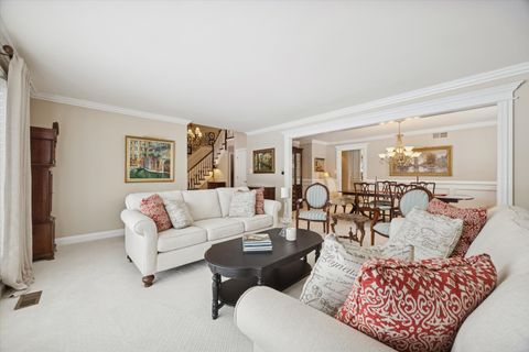 Tiny photo for 8401 Golfview Drive, Orland Park, IL 60462 (MLS # 12639550)