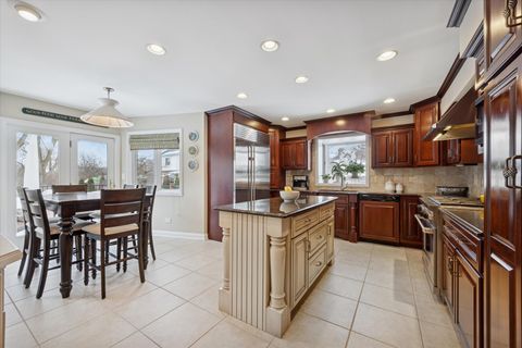 Tiny photo for 8401 Golfview Drive, Orland Park, IL 60462 (MLS # 12639550)