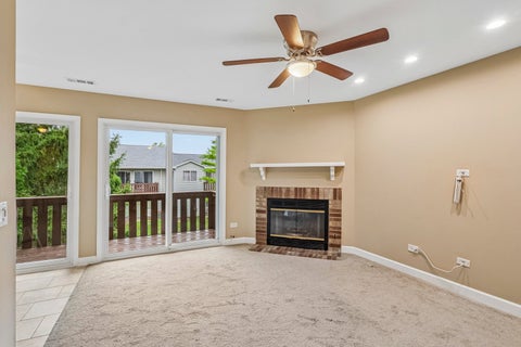 Tiny photo for 657 Thorntree Court #C2, Bartlett, IL 60103 (MLS # 12713078)