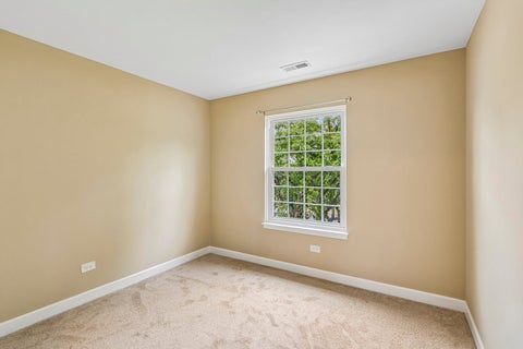 Tiny photo for 657 Thorntree Court #C2, Bartlett, IL 60103 (MLS # 12713078)