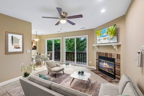 Tiny photo for 657 Thorntree Court #C2, Bartlett, IL 60103 (MLS # 12713078)