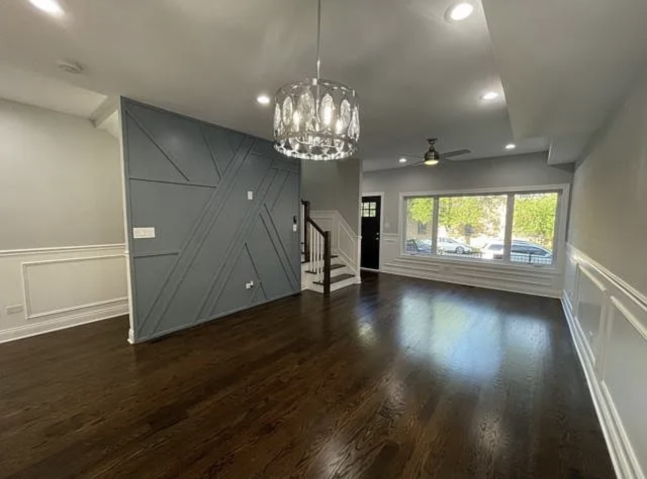 1638 N Hamlin Avenue