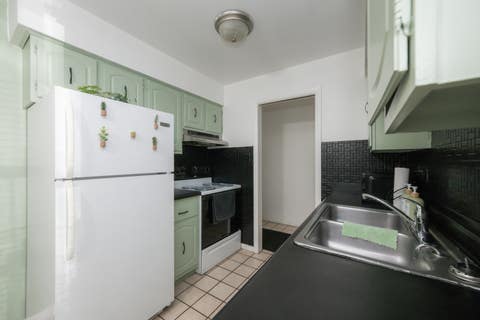 Tiny photo for 6115 W 94TH Street #A5, Oak Lawn, IL 60453 (MLS # 12701516)