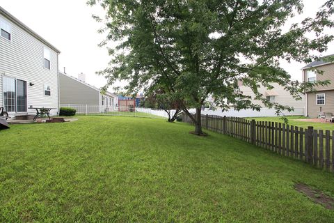 Tiny photo for 7509 Prairieside Drive, Plainfield, IL 60586 (MLS # 12438034)